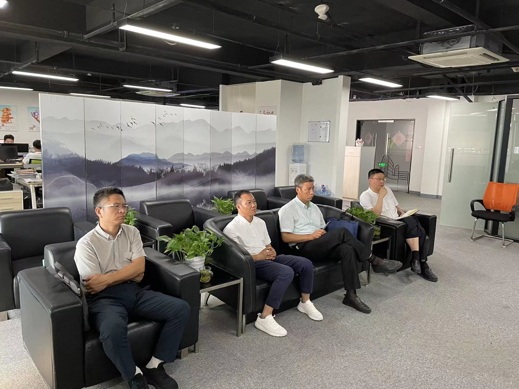 浙江省應急管理廳黨委委員、總工程師王金永一行蒞臨安之維